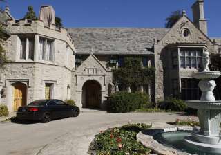 Playboy Mansion - India TV Playboy Mansion - India TV