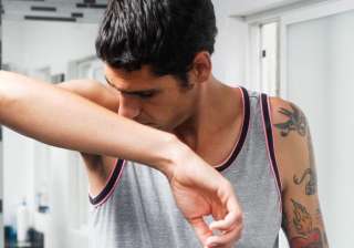 Smelly Underarms - India TV Smelly Underarms - India TV