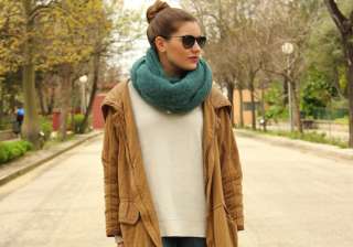 7 wardrobe essentials to glam –up your winters... 7 wardrobe essentials to glam –up your winters...