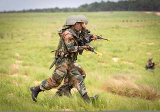 India and Pakistan exchange fire in J&K's Poonch... India and Pakistan exchange fire in J&K's Poonch...