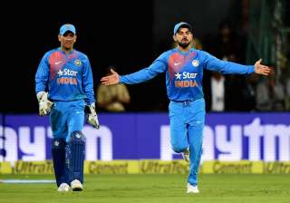 Watch: Kohli’s witty reply shuts journalist who... Watch: Kohli’s witty reply shuts journalist who...