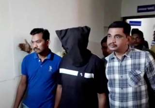 ISIS operatives nabbed from Gujarat reveal names... ISIS operatives nabbed from Gujarat reveal names...