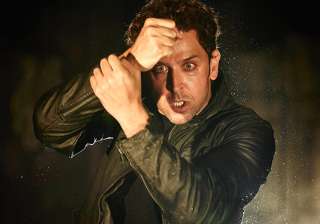 Hrithik Roshan scores a win: ‘Kaabil’ enters... Hrithik Roshan scores a win: ‘Kaabil’ enters...