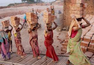 Haryana, Breakfast, Labourers, Food, Meal, Poor - India TV Haryana, Breakfast, Labourers, Food, Meal, Poor - India TV