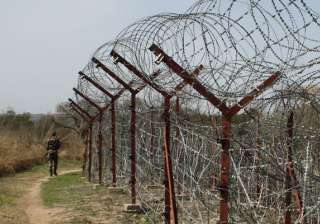 Pakistan repatriates two Kashmiri youth who... Pakistan repatriates two Kashmiri youth who...
