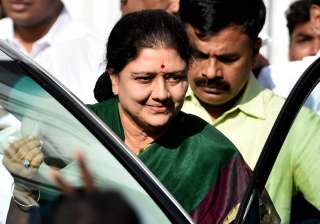 Sasikala to become Tamil Nadu's third woman CM -... Sasikala to become Tamil Nadu's third woman CM -...