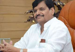 Shivpal hints he won’t compromise his... Shivpal hints he won’t compromise his...