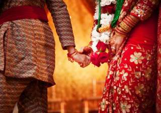 J-K govt imposes curbs on expenses, guest list in... J-K govt imposes curbs on expenses, guest list in...