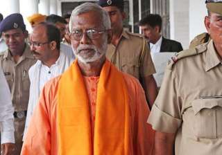 NIA court acquits Swami Aseemanand in 2007 Ajmer... NIA court acquits Swami Aseemanand in 2007 Ajmer...