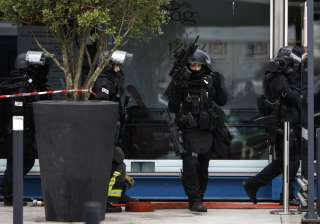 Man shot dead after trying to grab soldier's... Man shot dead after trying to grab soldier's...