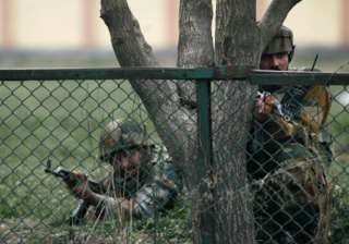 Gunbattle, Hizbul Mujahideen, Security Forces - India TV Gunbattle, Hizbul Mujahideen, Security Forces - India TV