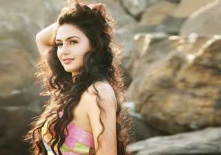 Huma Qureshi Huma Qureshi