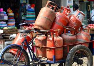 Non-subsidised LPG rates hiked by steep Rs 86 per... Non-subsidised LPG rates hiked by steep Rs 86 per...
