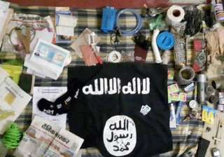 The items recovered from the Lucknow encounter... The items recovered from the Lucknow encounter...