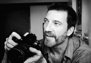 A New York-based photographer makes a... A New York-based photographer makes a...
