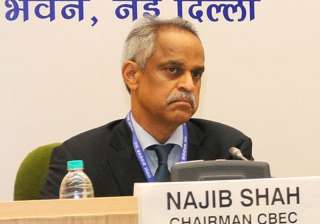Taxes under GST 'to increase a bit', says CBEC... Taxes under GST 'to increase a bit', says CBEC...
