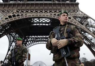 School shooting, letter bomb at IMF rock Paris;... School shooting, letter bomb at IMF rock Paris;...