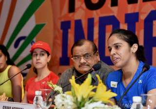 Nehwal speaks as Akhilesh Das Gupta, Sindhu,... Nehwal speaks as Akhilesh Das Gupta, Sindhu,...