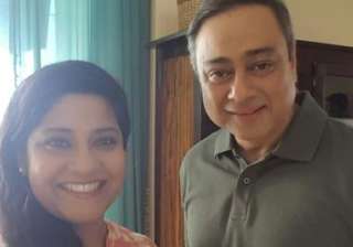 Renuka Shahane and Sachin Khedekar After 20 Years... Renuka Shahane and Sachin Khedekar After 20 Years...
