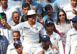 Sachin Tendulkar, Batting Maestro, Indian Cricket - India TV Sachin Tendulkar, Batting Maestro, Indian Cricket - India TV