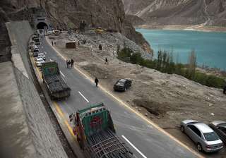 China says will push Silk Road projects following... China says will push Silk Road projects following...