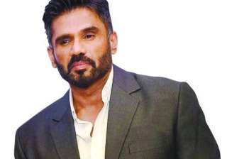 Suniel Shetty’s father Veerapa Shetty passes away - India TV Suniel Shetty’s father Veerapa Shetty passes away - India TV