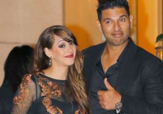 Yuvraj Singh and Hazel Keech in Nach Baliye? - India TV Yuvraj Singh and Hazel Keech in Nach Baliye? - India TV