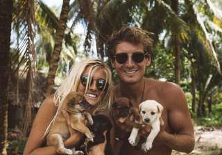 This dreamy couple earns $9000 per Instagram post... This dreamy couple earns $9000 per Instagram post...