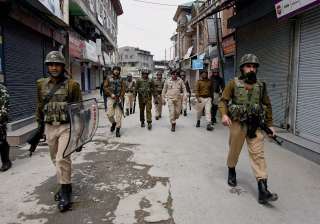 Policeman, Grenade Attack, Srinagar, Nowhatta - India TV Policeman, Grenade Attack, Srinagar, Nowhatta - India TV