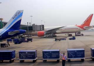 Major accident averted between Air India, Indigo... Major accident averted between Air India, Indigo...