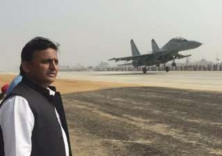 Now, Akhilesh’s dream project Agra-Lucknow... Now, Akhilesh’s dream project Agra-Lucknow...