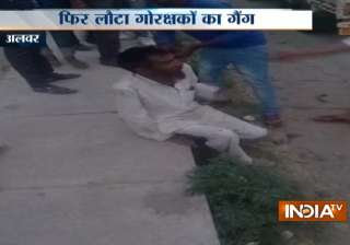 Alleged cow vigilantes caught on camera beating... Alleged cow vigilantes caught on camera beating...