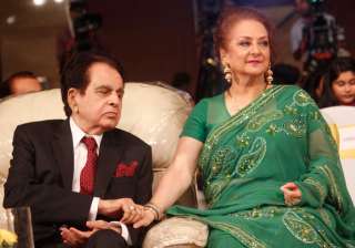 Dilip Kumar and Saira Banu - India TV Dilip Kumar and Saira Banu - India TV