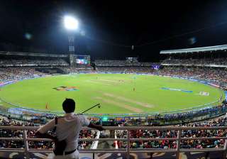 Sparks Panic, IPL 10, IPL 2017, Eden Gardens - India TV Sparks Panic, IPL 10, IPL 2017, Eden Gardens - India TV