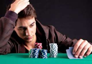 Gambling addicts may fail to take risks in real... Gambling addicts may fail to take risks in real...