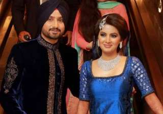 Harbhajan Singh and Geeta Basra on Nach Baliye 8 - India TV Harbhajan Singh and Geeta Basra on Nach Baliye 8 - India TV