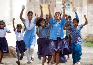 Finally, the girls are smiling! - India TV Finally, the girls are smiling! - India TV