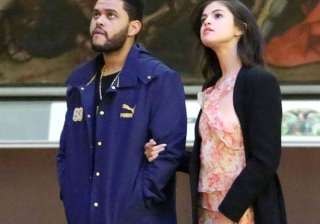 Selena Gomez & Weeknd are not afraid to romance in Selena Gomez & Weeknd are not afraid to romance in