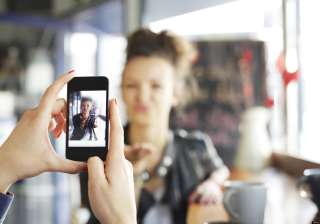Can Instagram help adults deal with depression? -... Can Instagram help adults deal with depression? -...