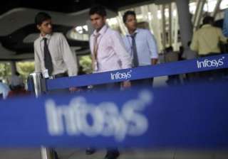 Infosys Q4 net profit grows marginally to Rs... Infosys Q4 net profit grows marginally to Rs...