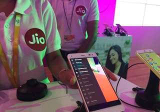 Reliance, Jio Chat, Telcos - India TV Reliance, Jio Chat, Telcos - India TV