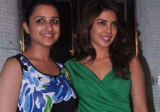 Priyanka Chopra, Parineeti Chopra - India TV Priyanka Chopra, Parineeti Chopra - India TV