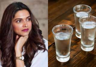 Quick Beauty Tip: How to use Vodka for shiny, friz - India TV Quick Beauty Tip: How to use Vodka for shiny, friz - India TV