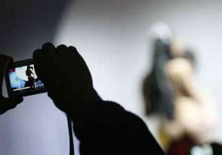 Techie ‘live streams’ intimate moments with... Techie ‘live streams’ intimate moments with...