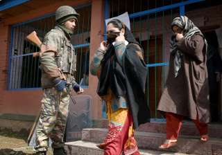 Election Commission orders re-poll in 38 polling... Election Commission orders re-poll in 38 polling...