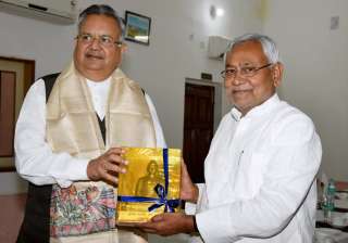 CM Raman Singh said Chhattisgarh moving towards... CM Raman Singh said Chhattisgarh moving towards...