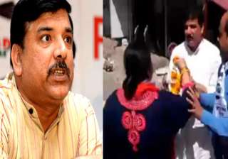 AAP's Sanjay Singh slapped by woman party worker... AAP's Sanjay Singh slapped by woman party worker...