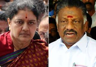File pic of VK Sasikala and O Panneerselvam -... File pic of VK Sasikala and O Panneerselvam -...
