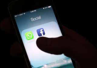 Govt to regulate Facebook, WhatsApp? SC refers... Govt to regulate Facebook, WhatsApp? SC refers...