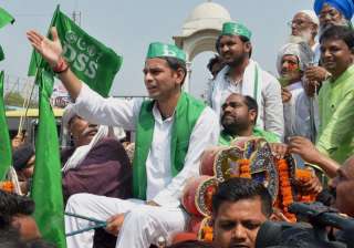 Tej Pratap Yadav sold soil to Patna Zoo without... Tej Pratap Yadav sold soil to Patna Zoo without...